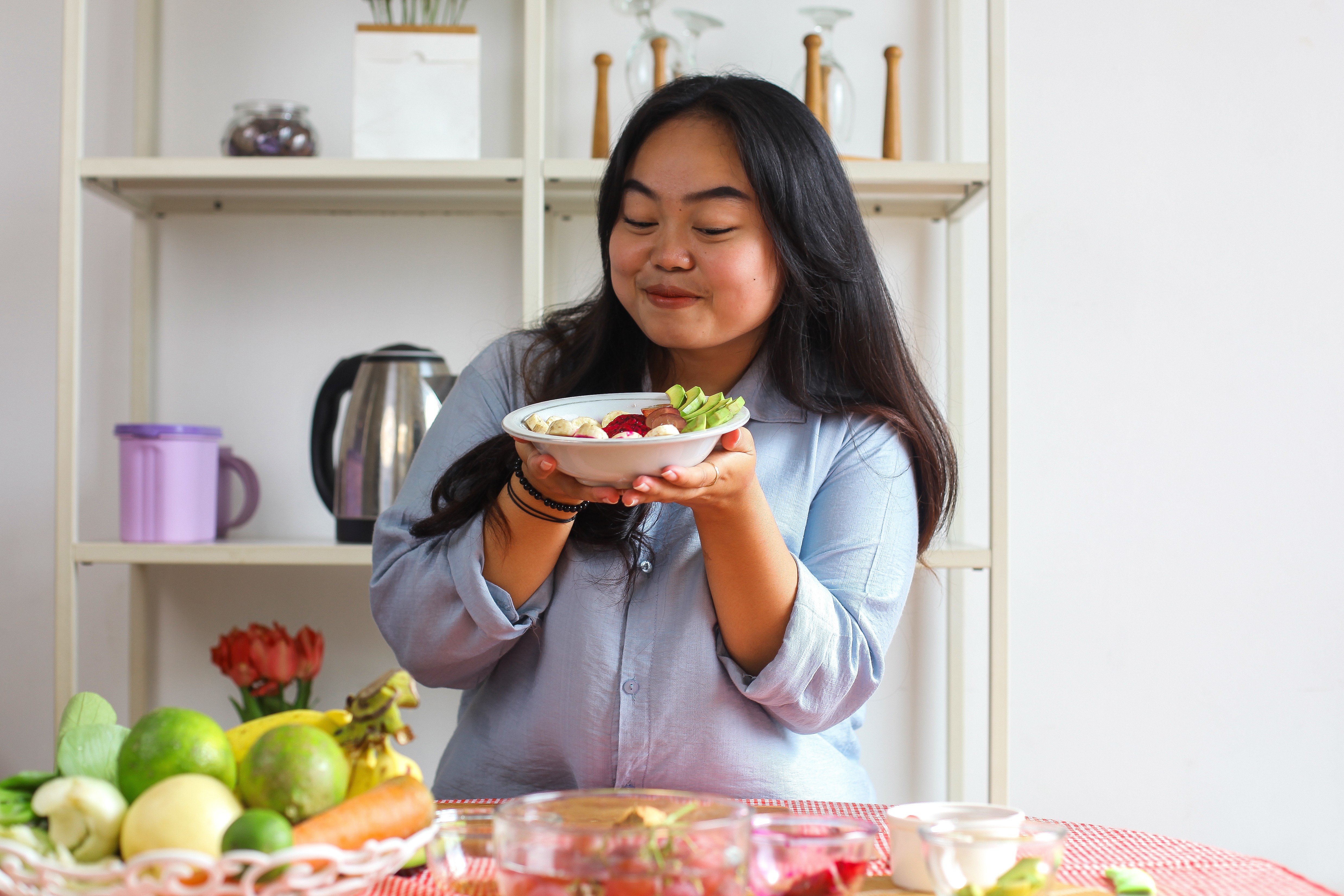 Tips lelah menyusui, cara atasi lelah menyusui, nutrisi ibu menyusui, minum air menyusui, istirahat ibu menyusui, Bunda, si Kecil